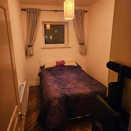 2 Bedroom Early Check In And Late Check Out Possible Apartment
